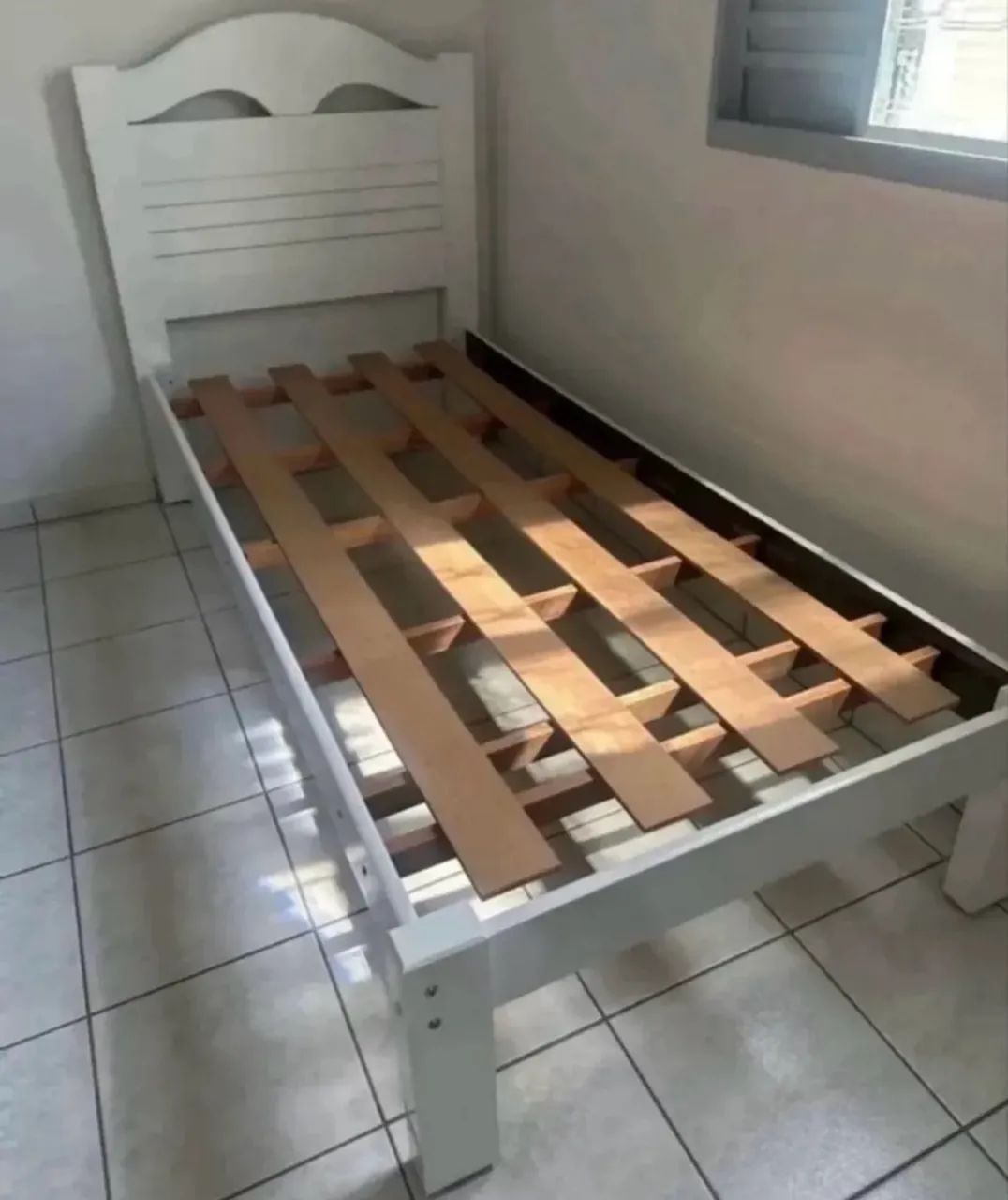 Cama de Solteiro