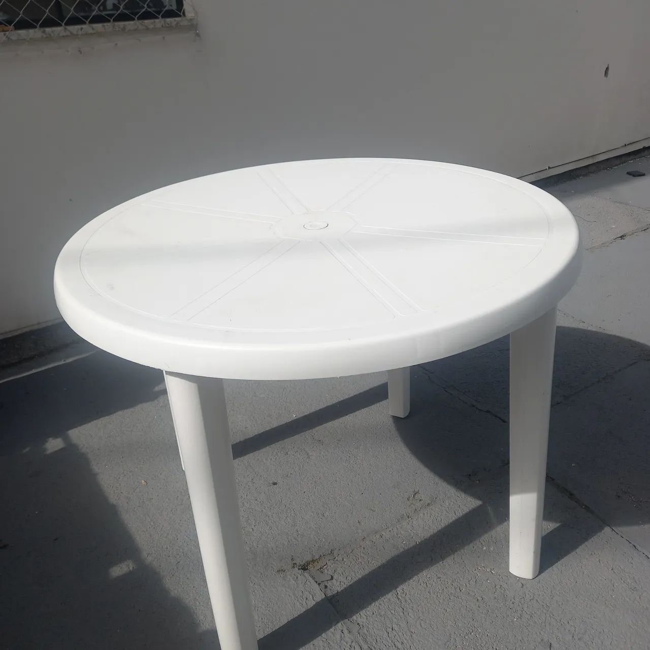 Mesa de plástico - Foto 3