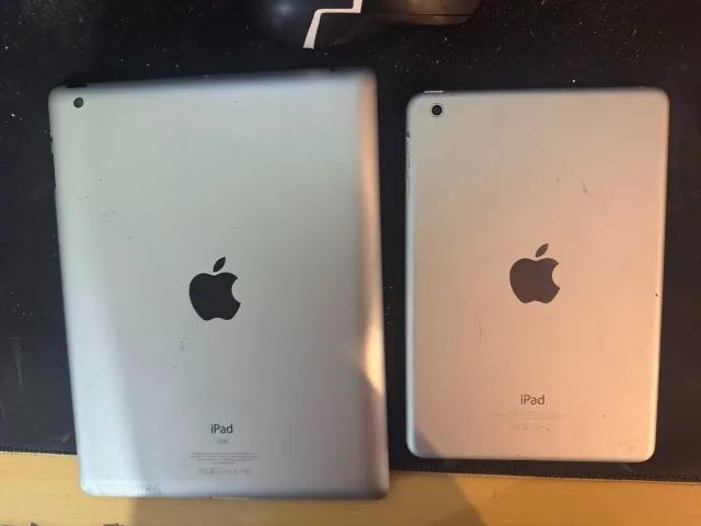 iPad Mini + iPad A1416