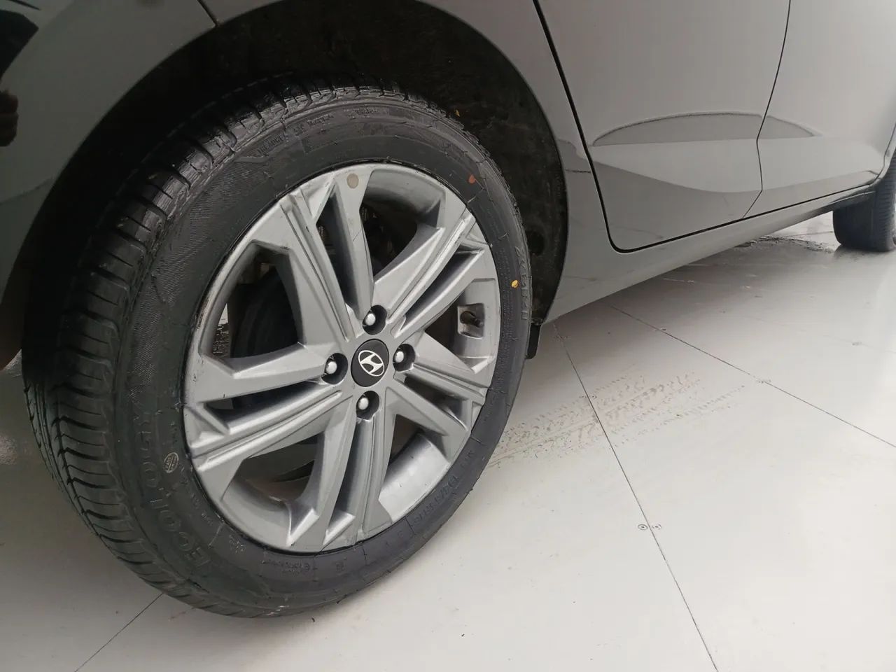 Hyundai HB20 Limited 1.0 TB Flex 12V Aut., foto 14 de 18