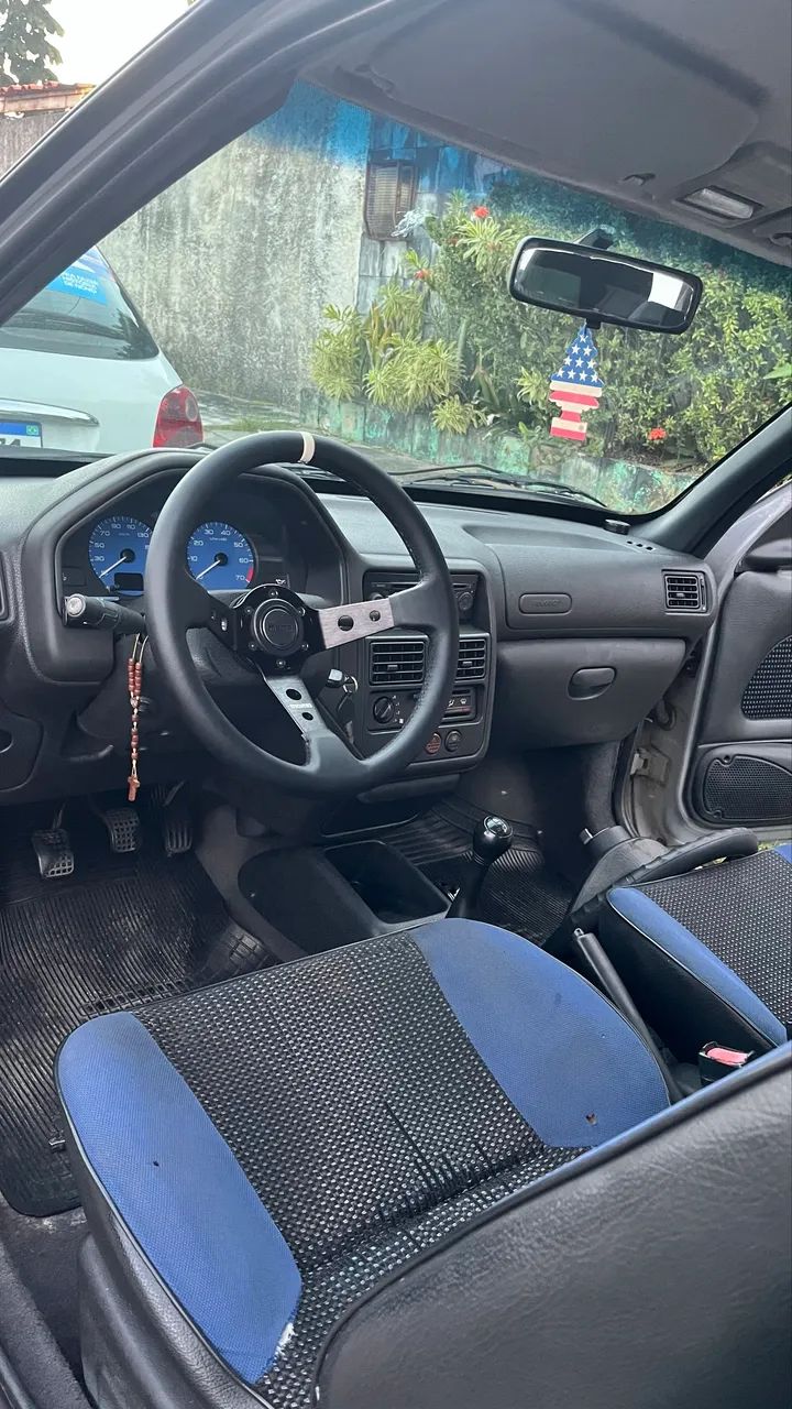 Volante Momo 