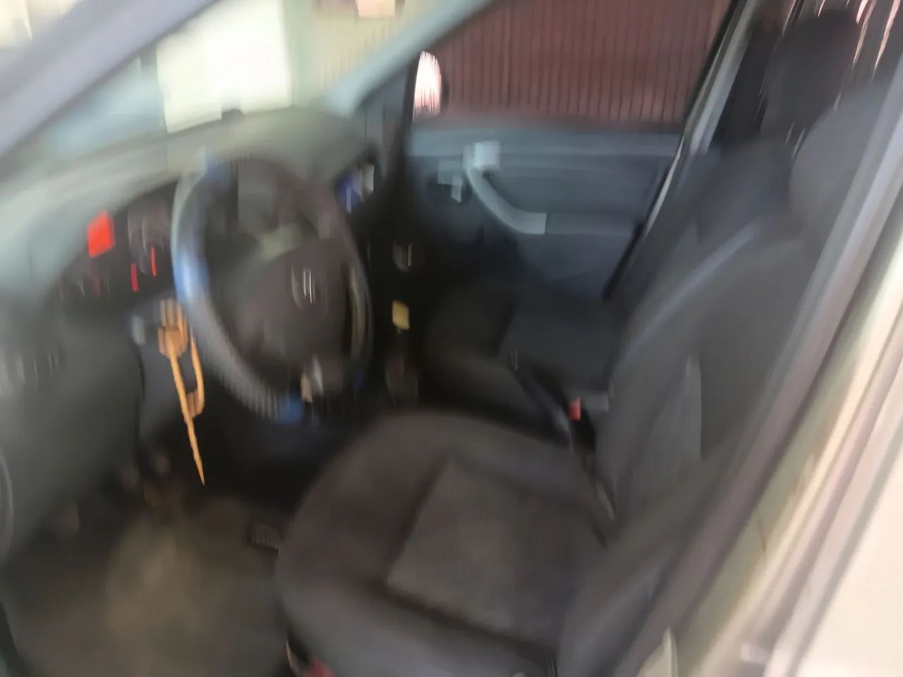 Vende se carro logan - Foto 4