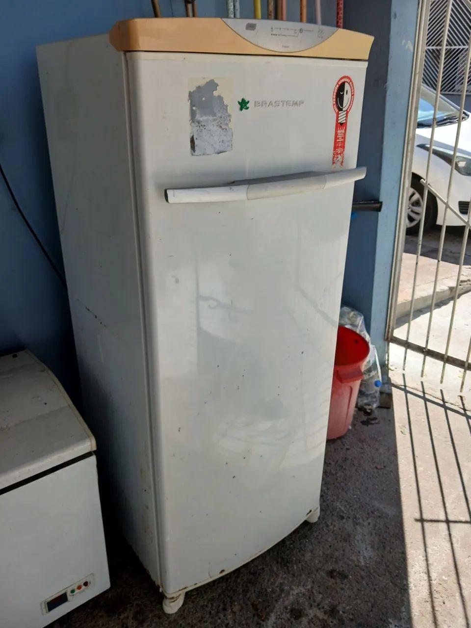 Frezer vertical - Foto 2