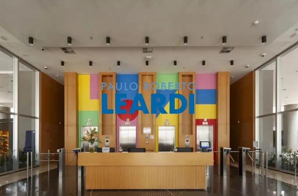 CONJ. COMERCIAL - PINHEIROS - SP