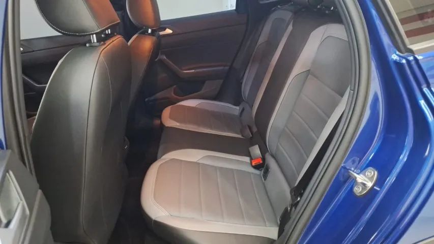 Volkswagen Nivus Highline 1.0 200 TSI Flex AUT 2024 - Foto 14