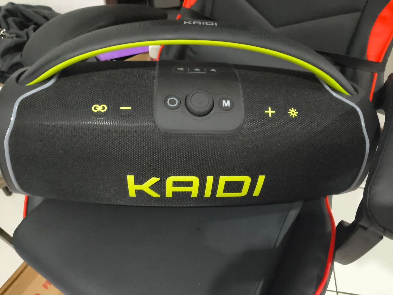 SOM PORTÁTIL KAIDE bluetooth 300W 