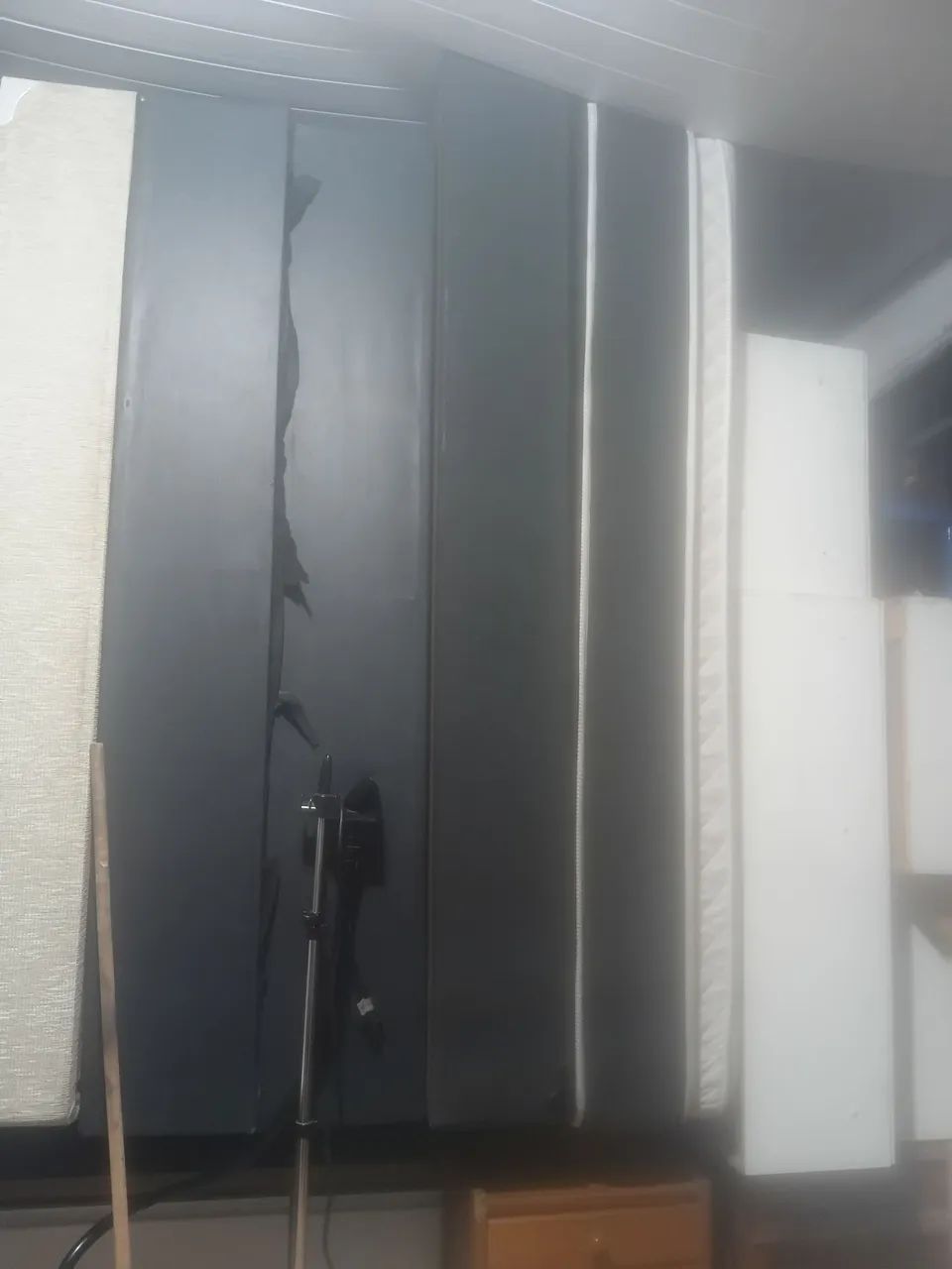 Base, cama box de solteiro 