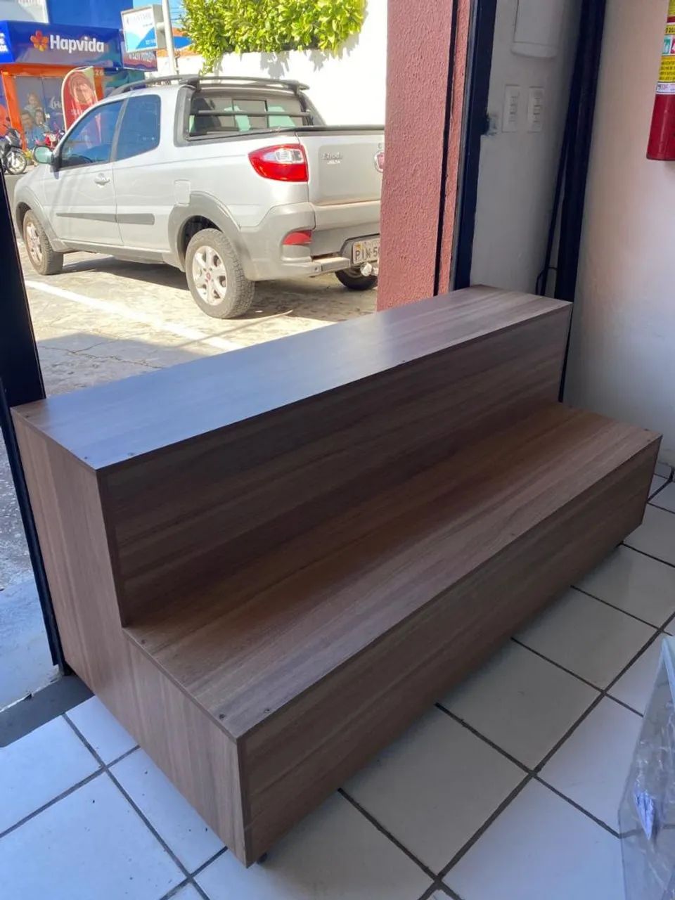 Expositor de dois andares - Foto 2