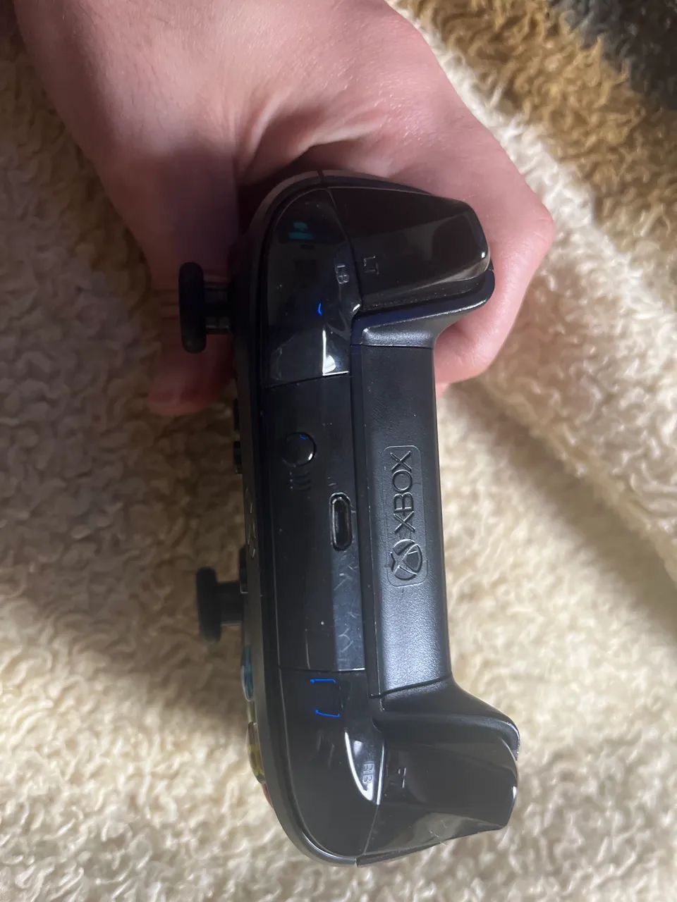 Controle Xbox one preto  - Foto 3
