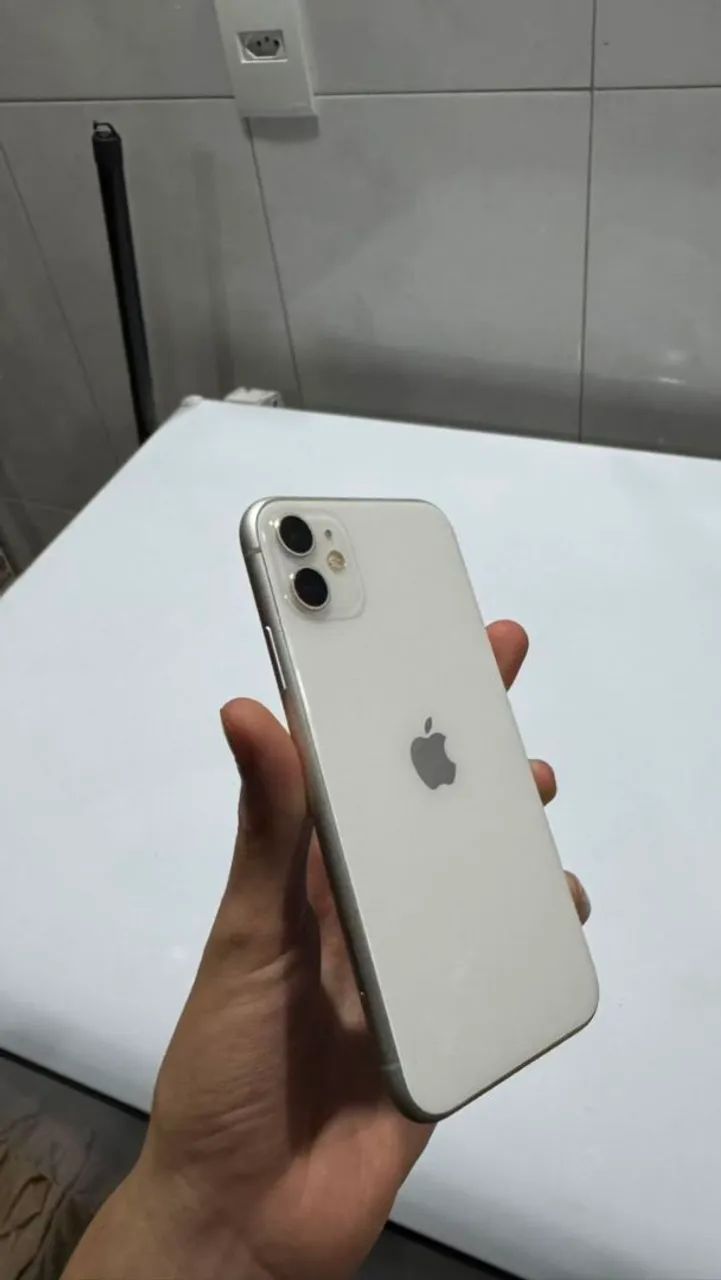 IPhone 11 - 128Gb - Foto 2