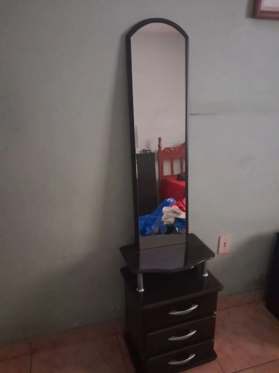 Penteadeira com espelho