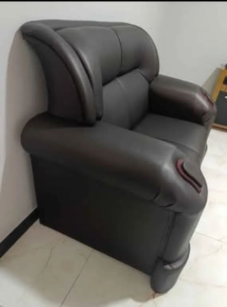 Conjunto estofado de 3 e 2 lugares - Foto 5