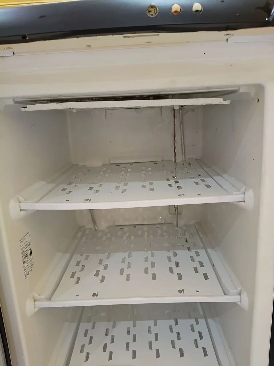 Freezer vertical 203litros  - Foto 4
