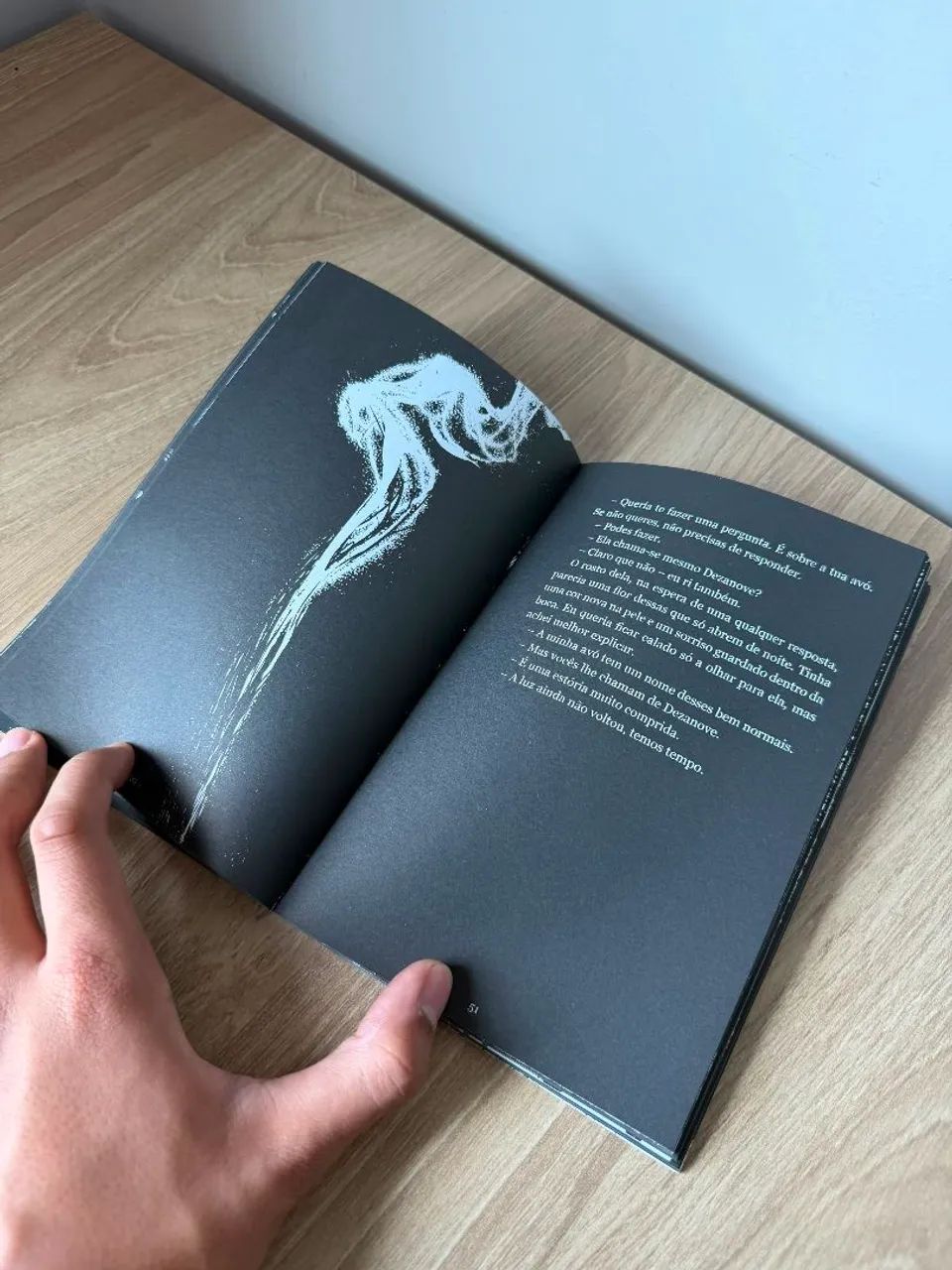 Livro  - Foto 2