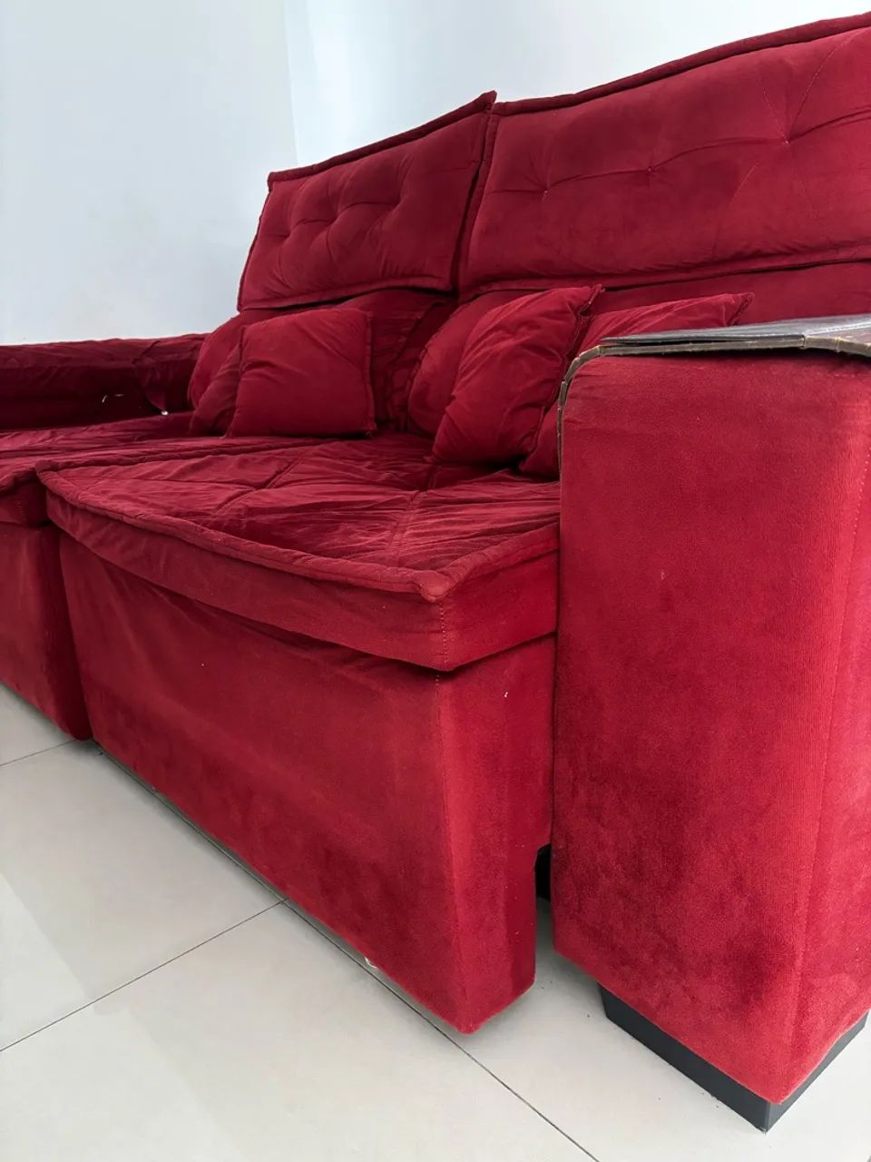 Sofá Retrátil Vermelho  - Foto 4
