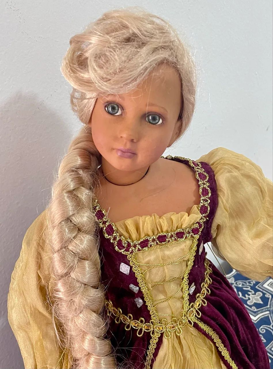 Boneca Rapunzel - Vintage  - Foto 2