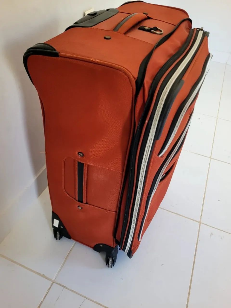 Mala de Viagem Grande Embark com Rodinhas (Tecido Resistente) - Foto 4