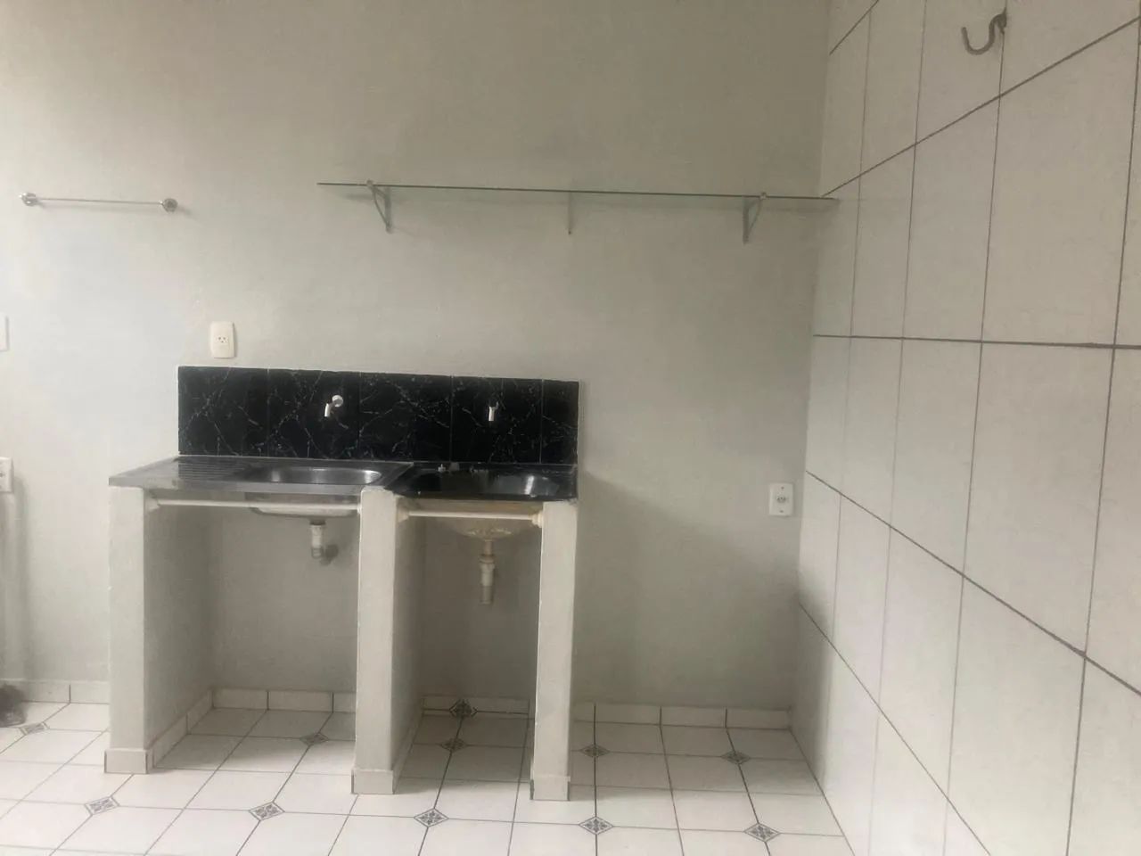 Kitnet S/Divisórias  - Foto 4