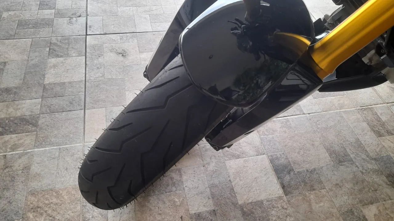 Vendo BMW G310R financiada Urgente  - Foto 5