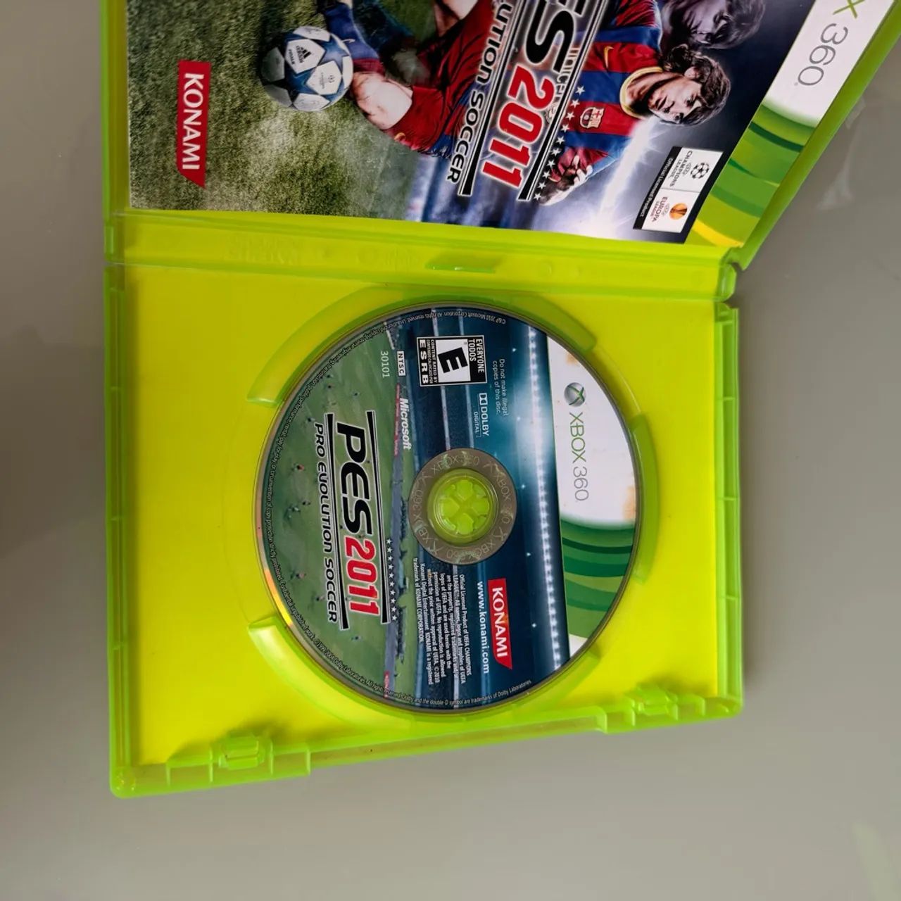 PES 2011 XBOX 360 - Foto 2
