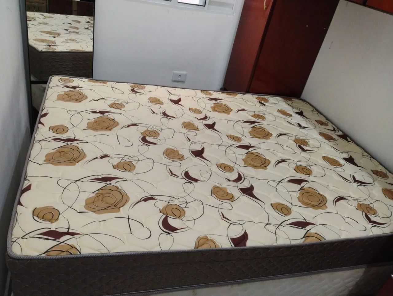 Cama com colchão  - Foto 5