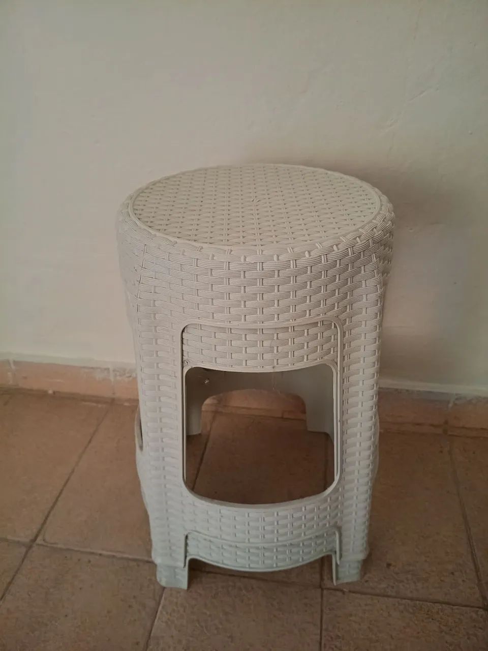 Banqueta de plástico  - Foto 3