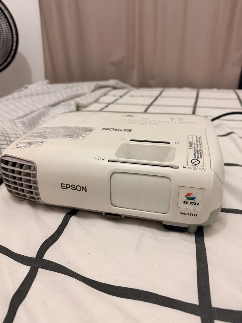 Projetor Epson Powelite S17 - Foto 4