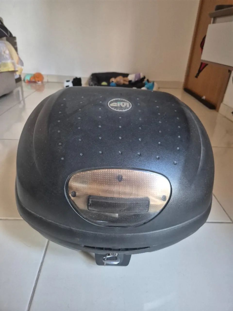 Baú com bagageiro GIVI