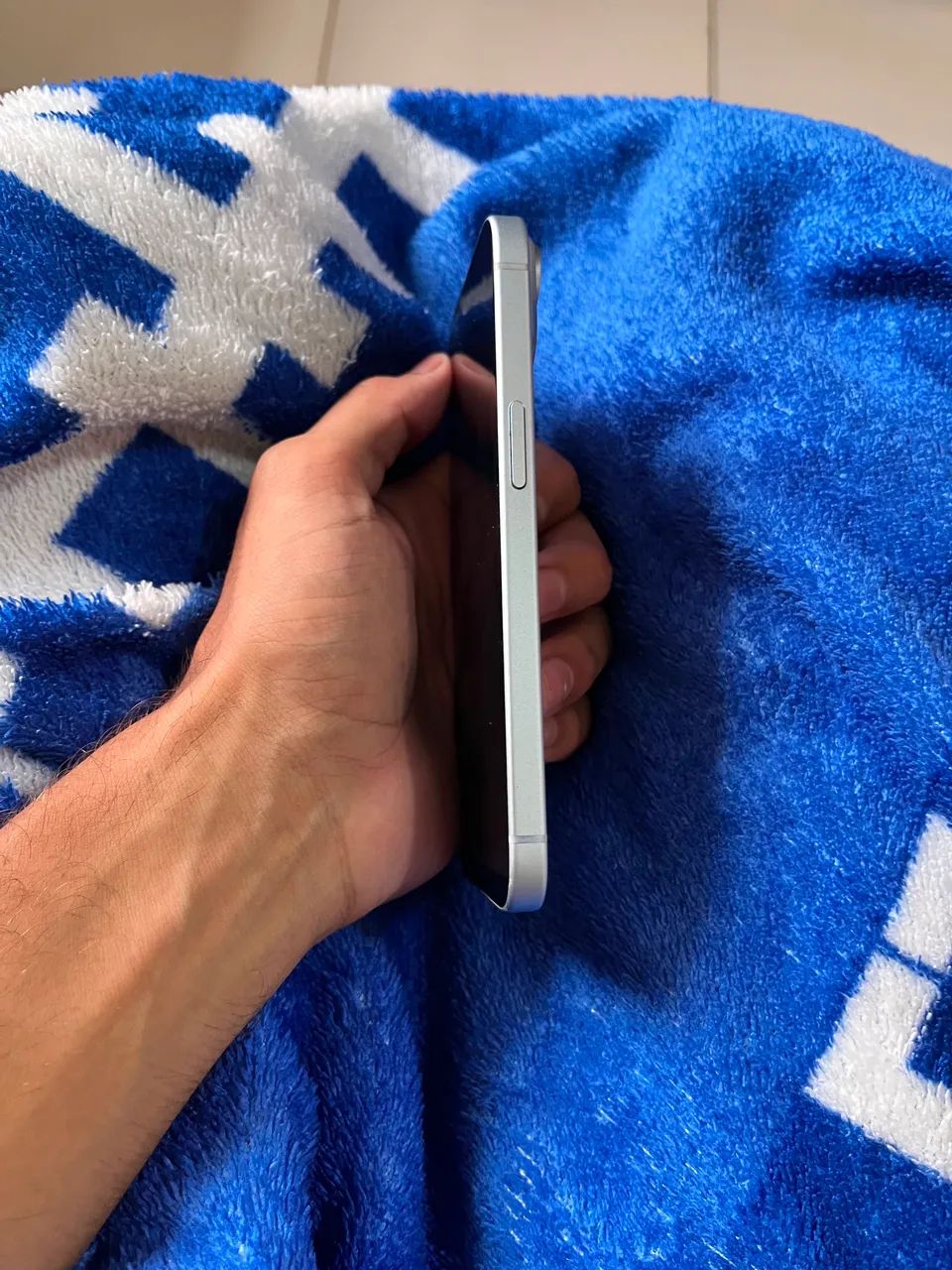iPhone 15  - Foto 2