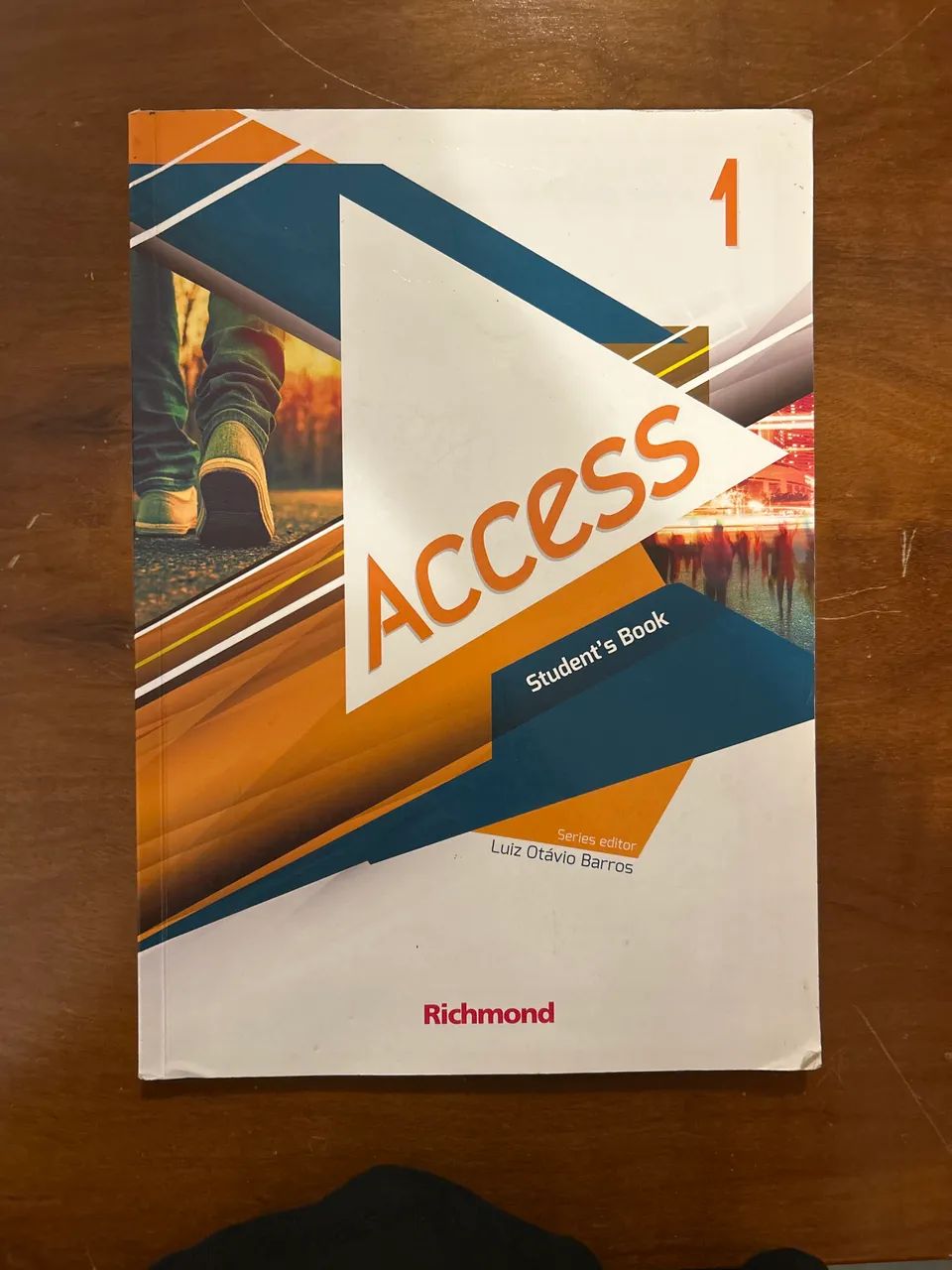 Access livro de inglês 1 e 3  - Foto 2