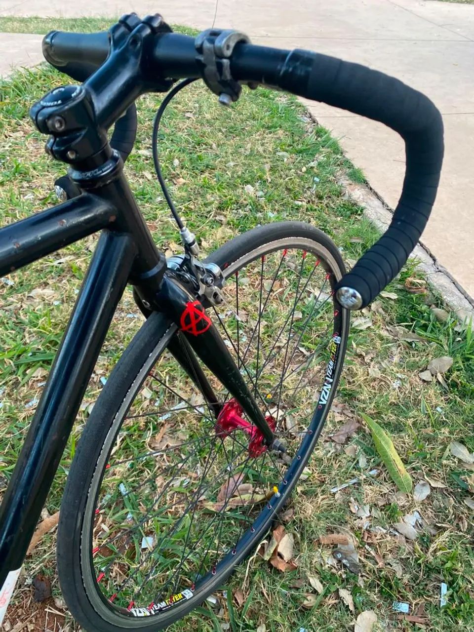 Bicicleta Marcha Fixa Selin original Fizik Antares Essa bike