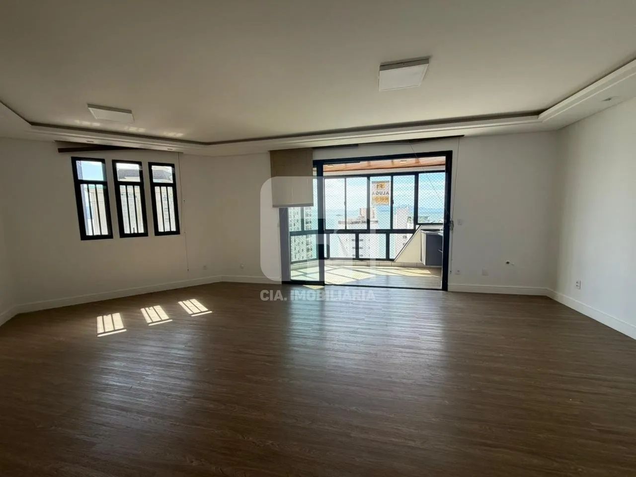 Apartamento de 4 dormitórios na Beira-Mar Norte - Foto 3