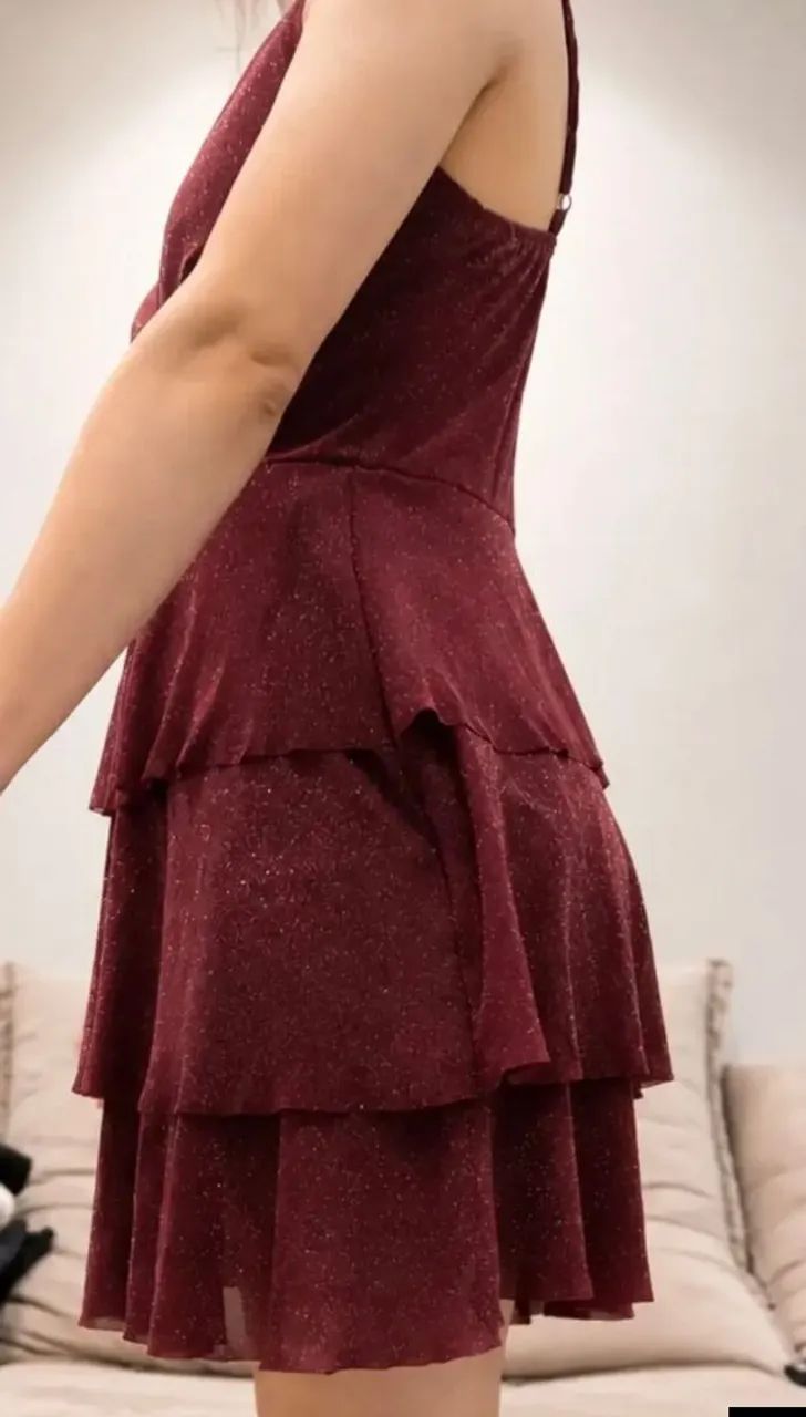 VESTIDO BORDO COM BRILHO MIDI - Foto 3
