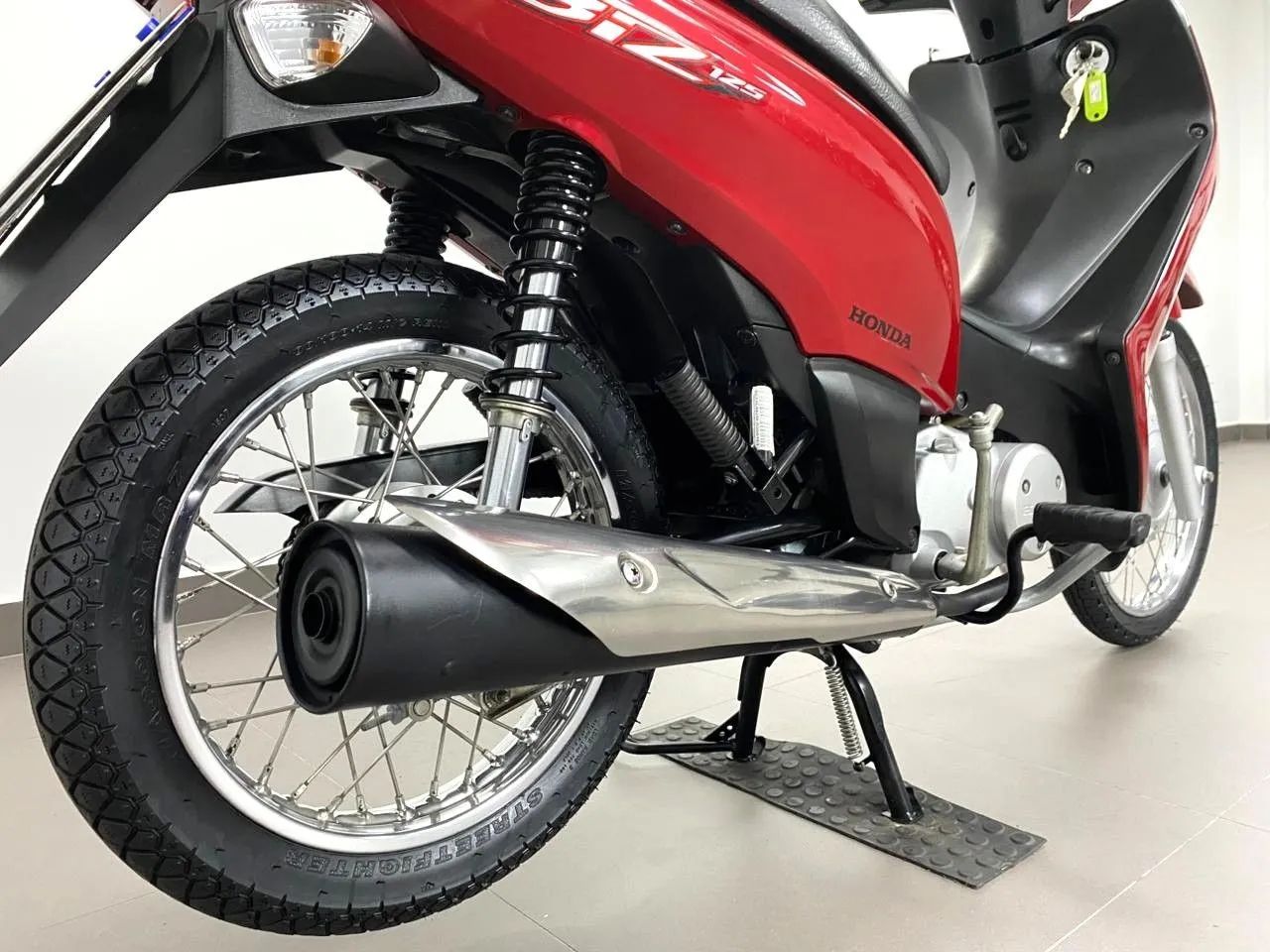HONDA BIZ 125 ES  - Foto 13