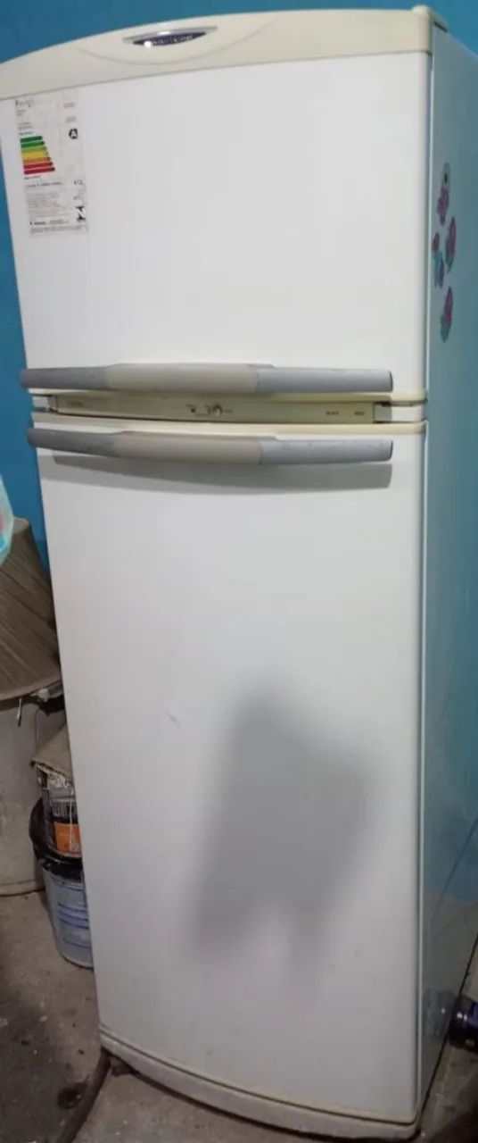 Geladeira com defeito - Foto 2