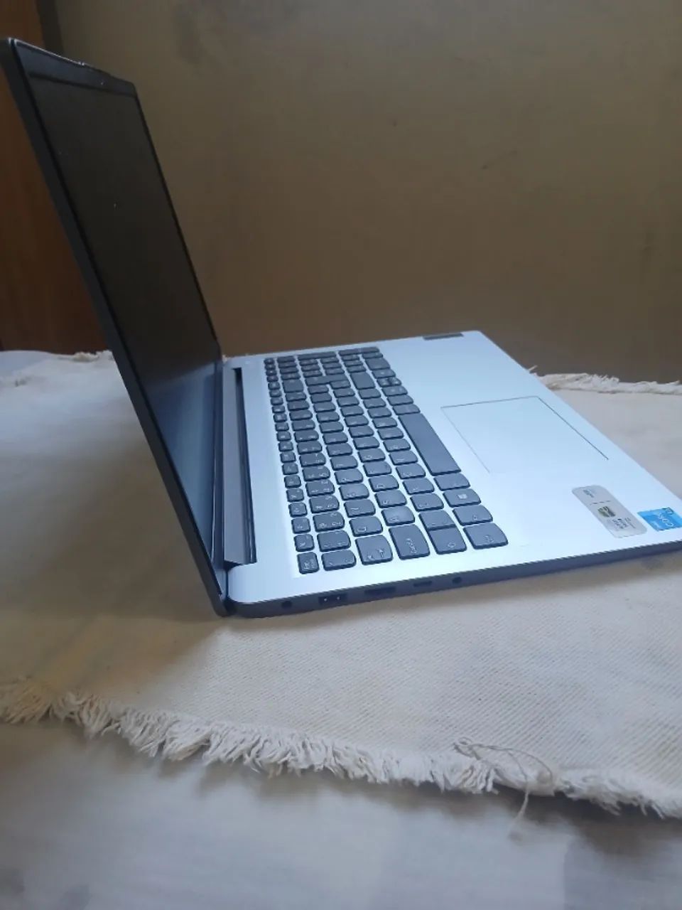 Notebook Lenovo i3 (12ª Geração) - Super Rápido! - Foto 4