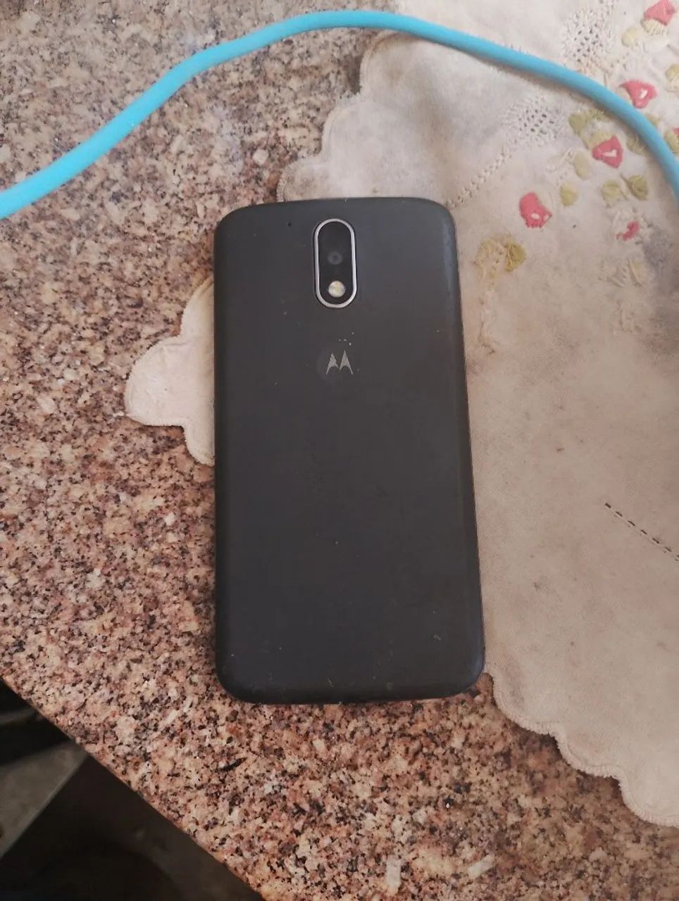 Vendo um celular 