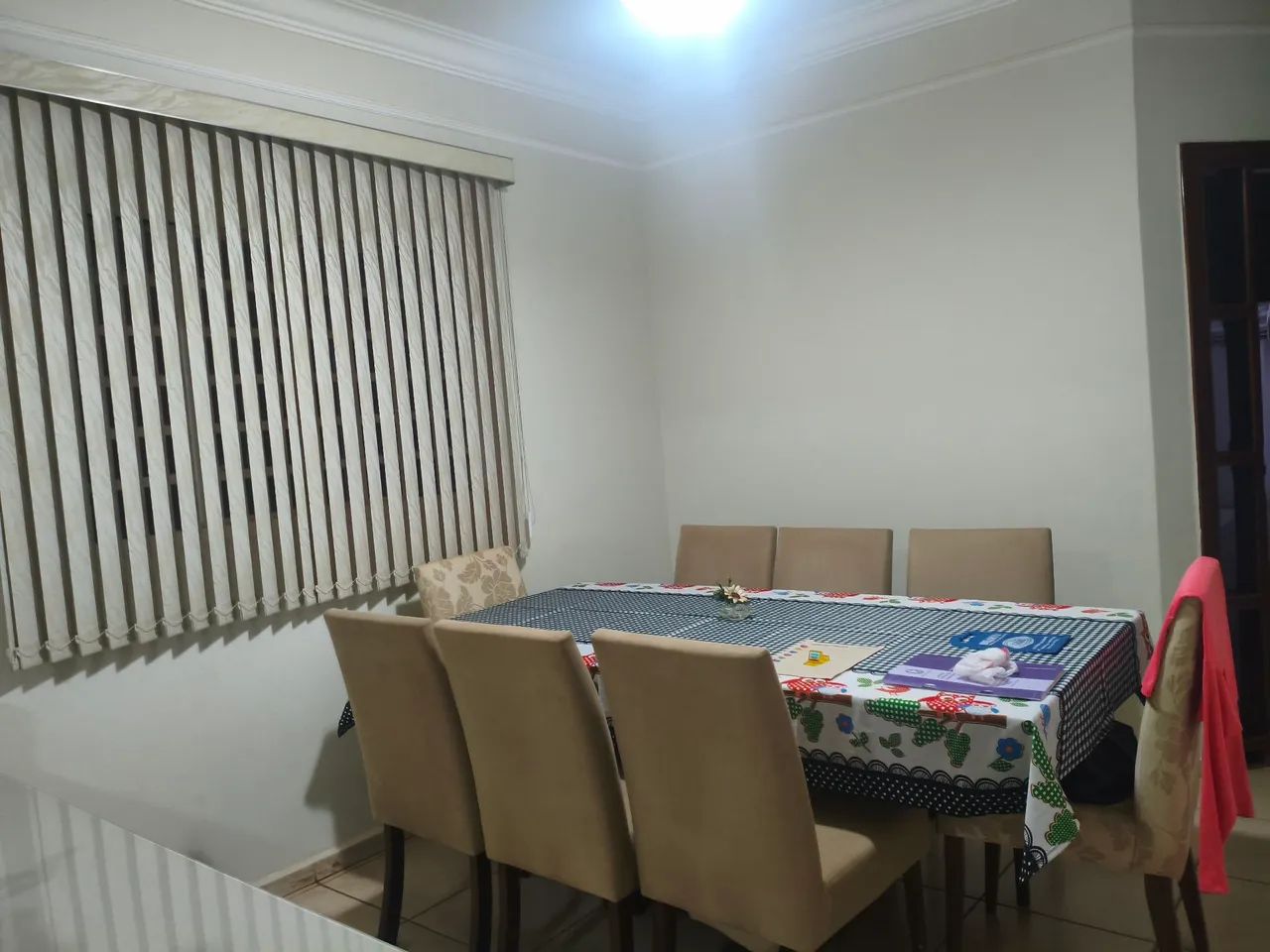 Vendo mesa de 8 lugares  - Foto 3
