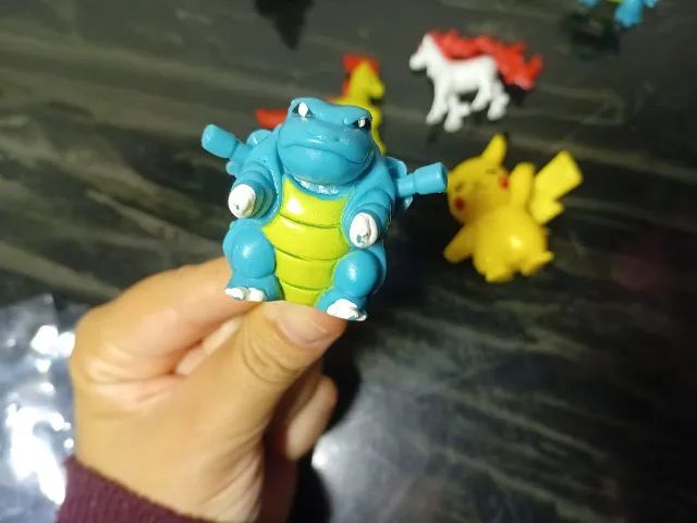 Miniaturas Pokémon sem marca  - Foto 3