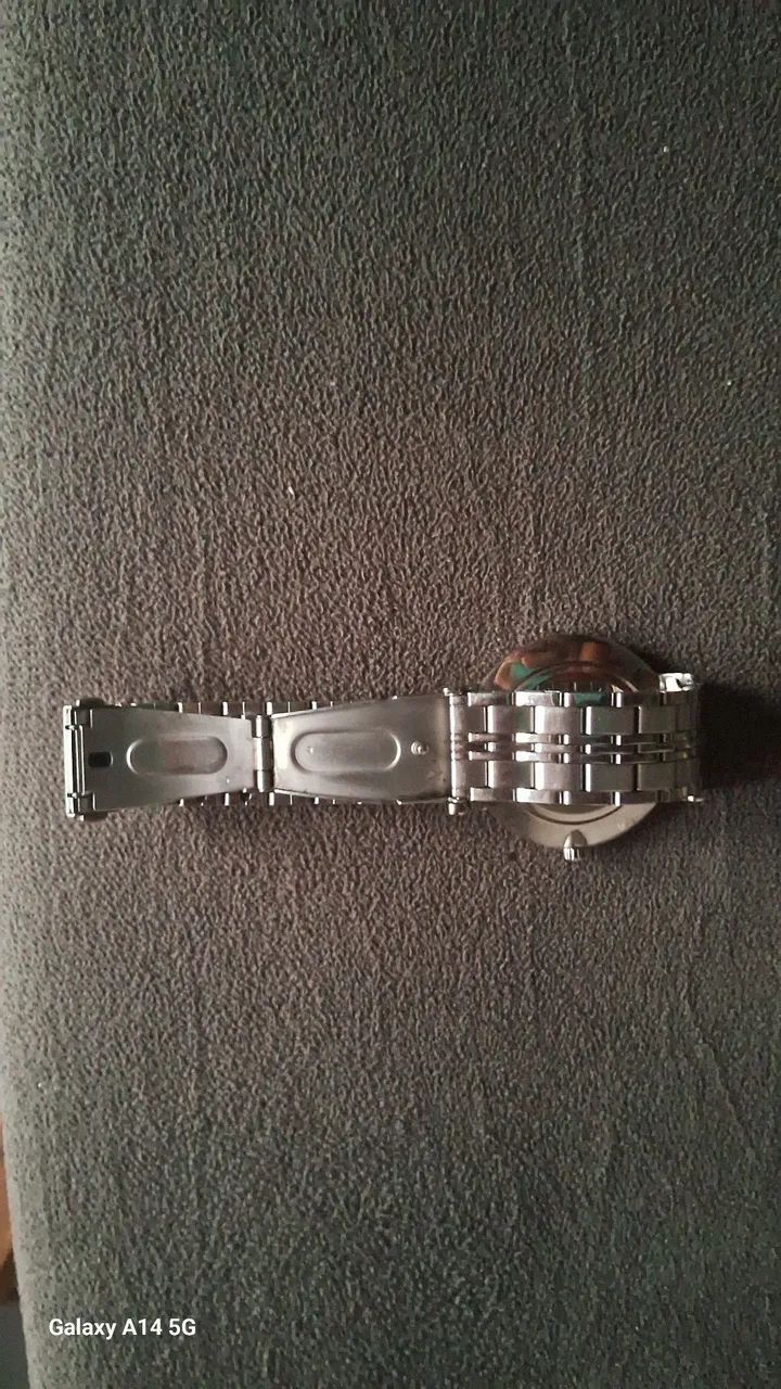 Vendo relogio orient em perfeito estado na caixa ?  - Foto 4