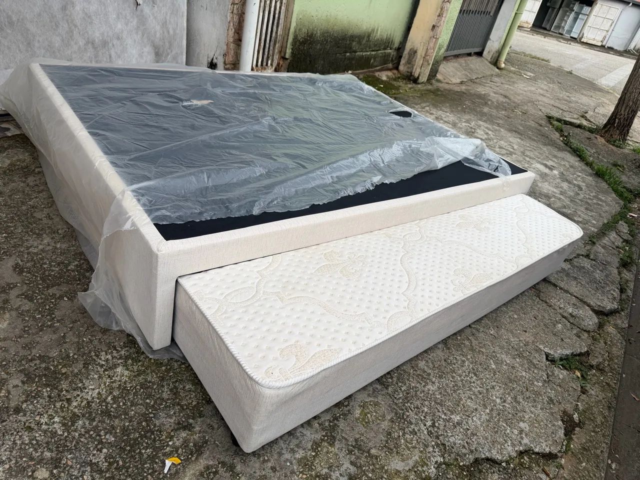 Cama box com solteiro auxiliar semi novo  - Foto 2