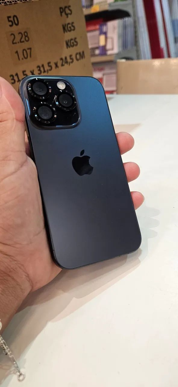 iPhone 15 pro 256gb