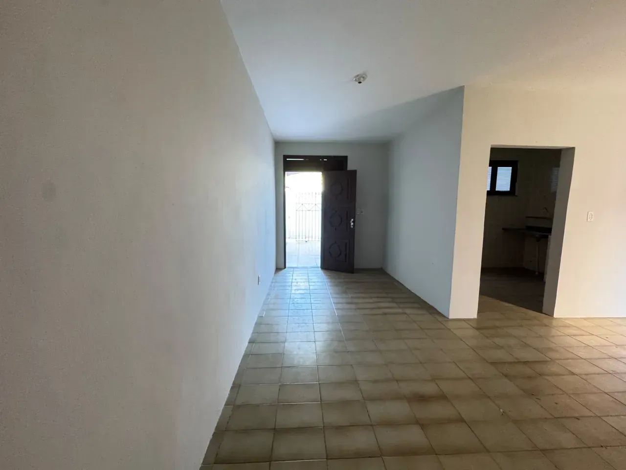 Casa Plana no Jóquei Clube - Foto 2