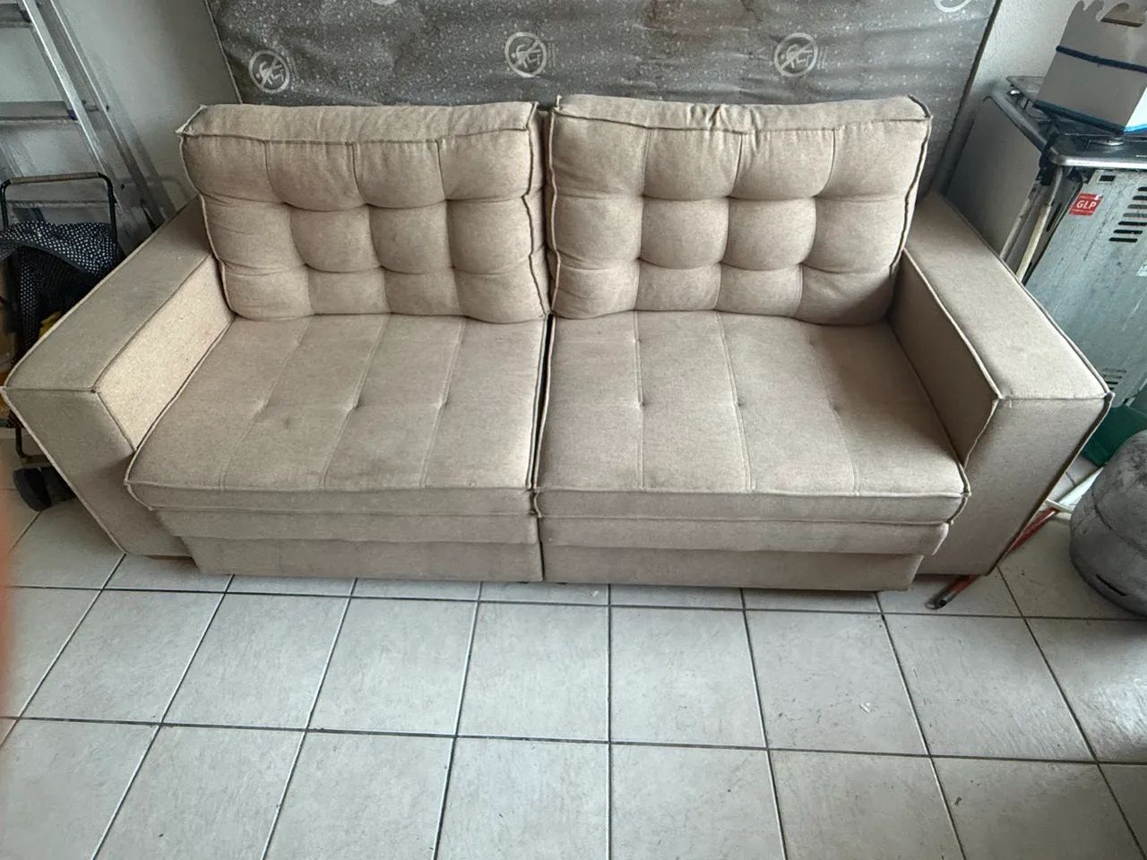 Vendo sofá de linho. 