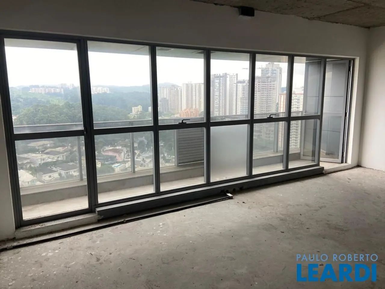 CONJ. COMERCIAL - TAMBORÉ 1 - SP - Foto 3