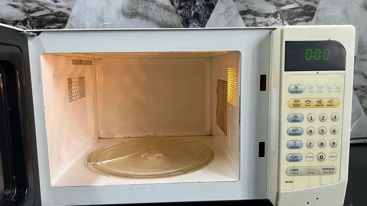 Micro-ondas Electrolux ME18S 17L - Funcionando - Foto 5