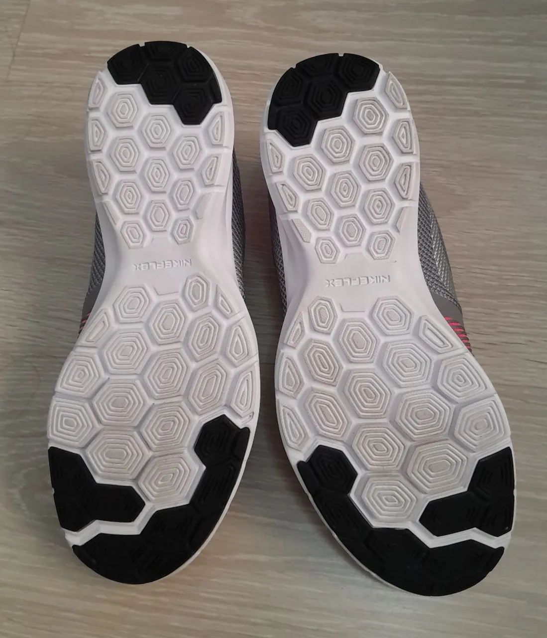 Tênis  Nike Flex Bijoux 37 - Foto 5