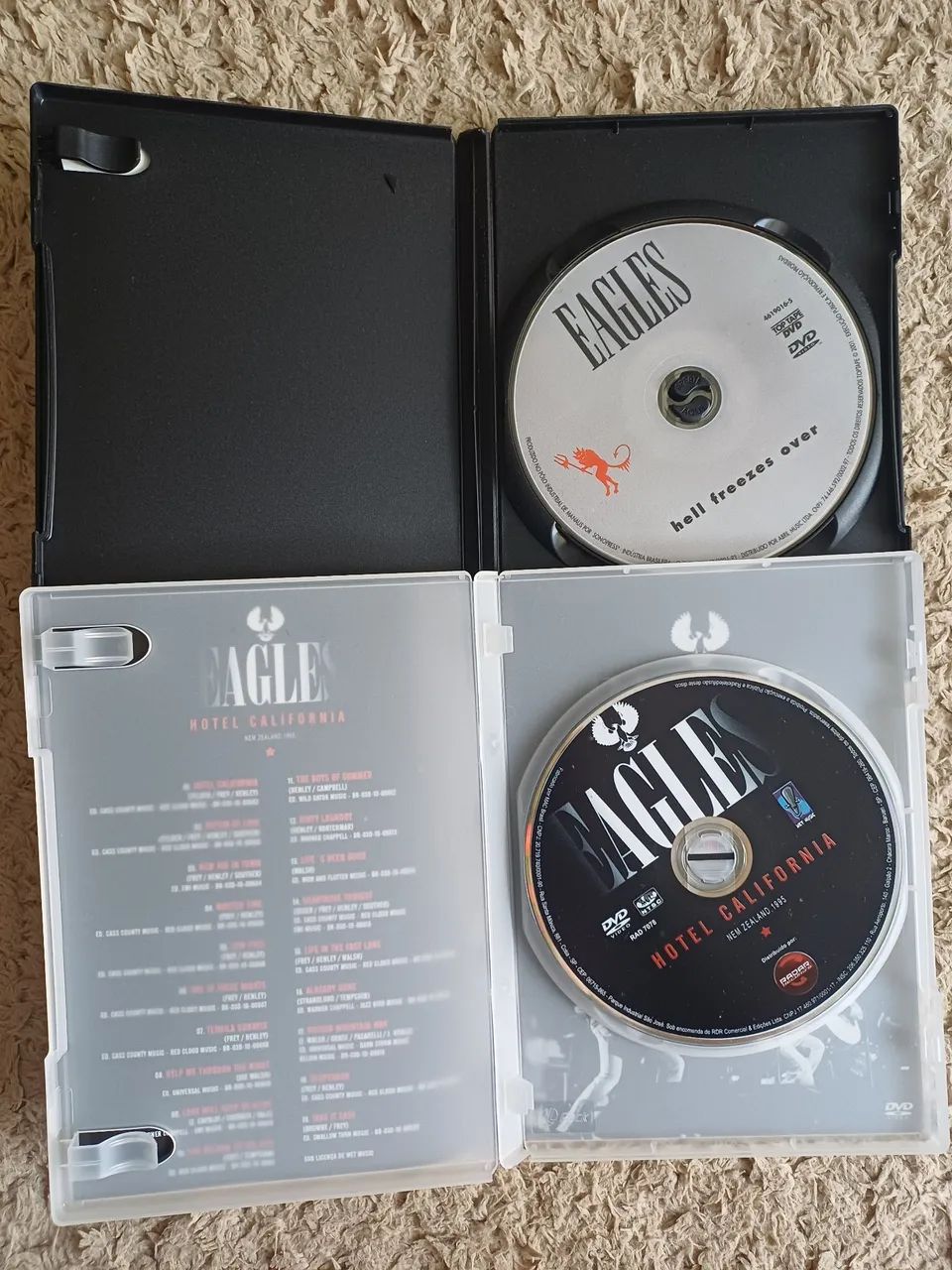 EAGLES pacote com 2 DVD seminovos - Foto 4