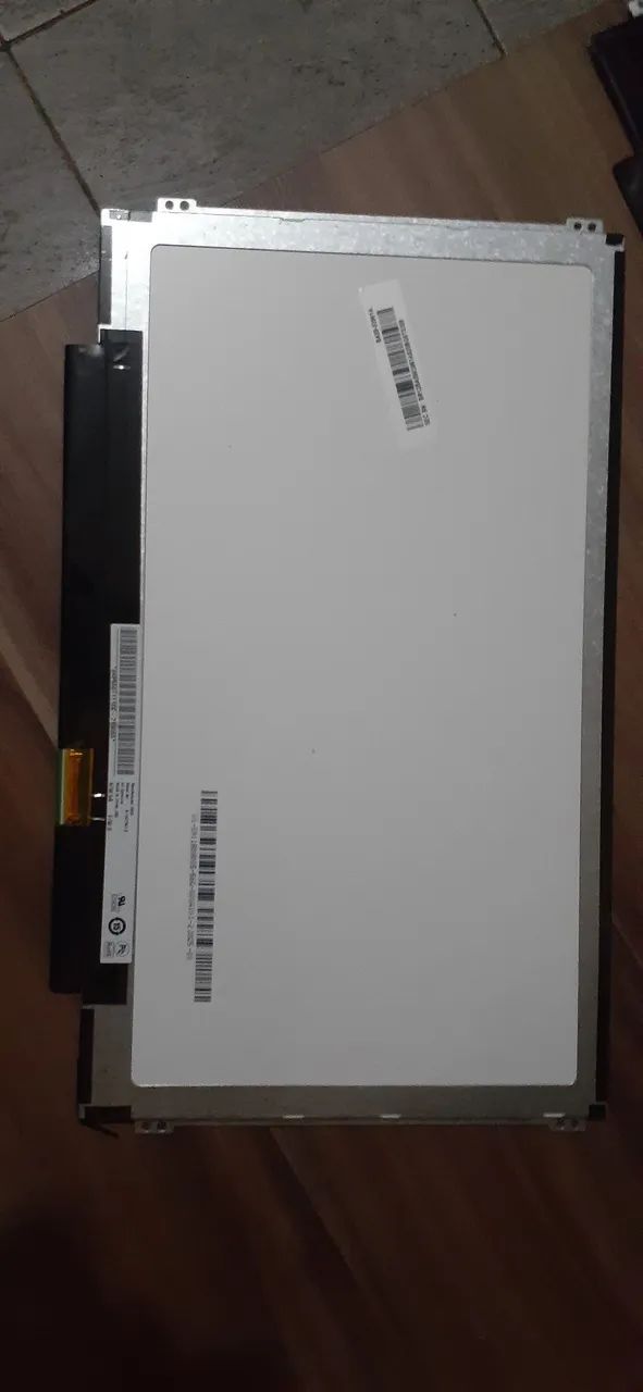 Tela de LED Slim de 11.6 polegadas para notebooks, com conexão de 30 pinos. - Foto 4