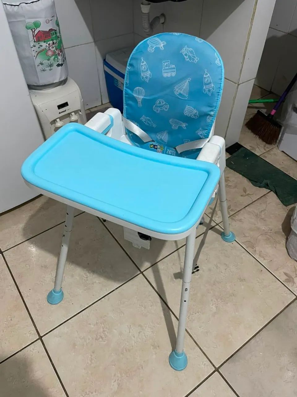 Cadeira de alimentação 